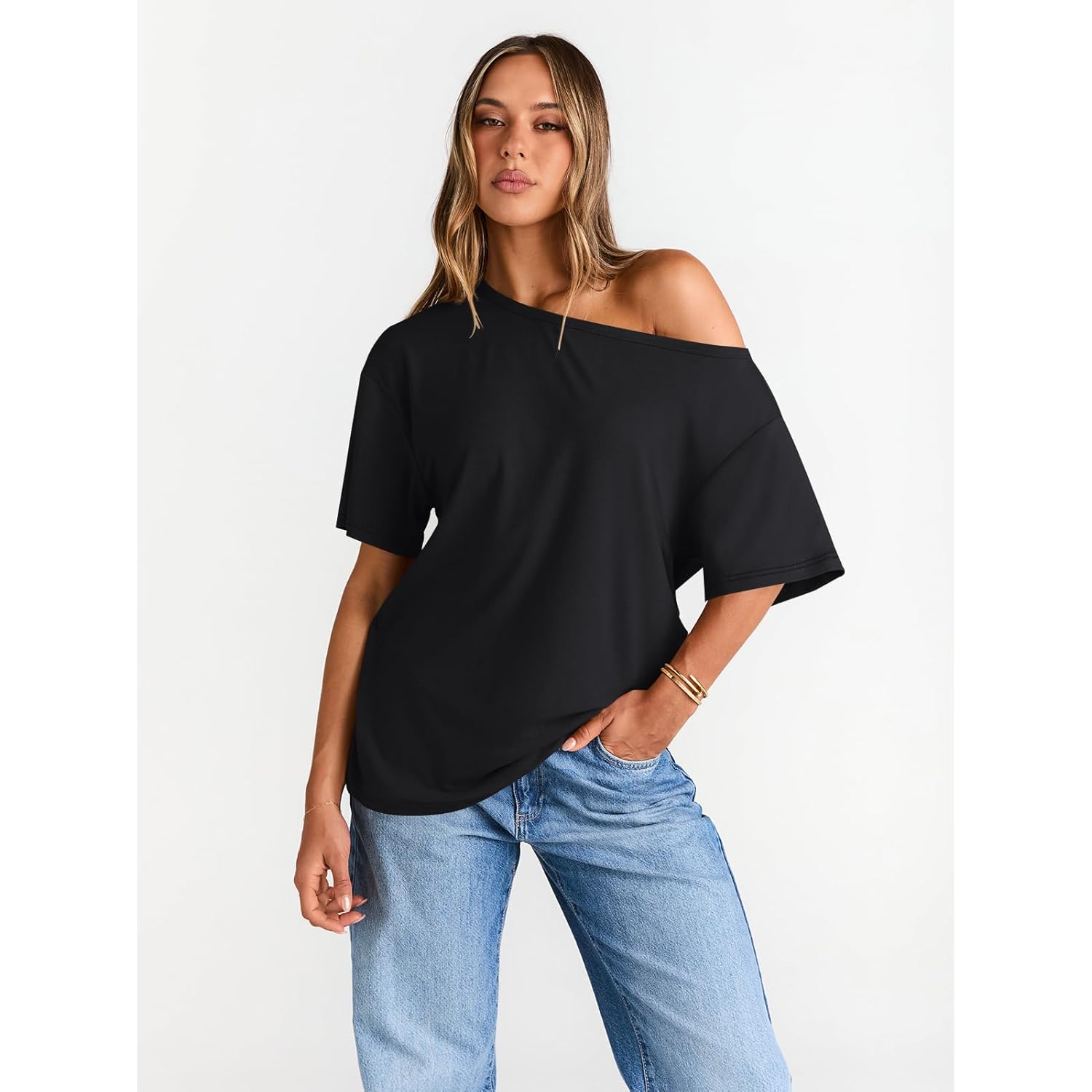 Trendy Queen Womens Off The Shoulder Tops Oversized T-Shirts Short Sleeve Tees Summer 2025 Casual Spring Fashion Clothes