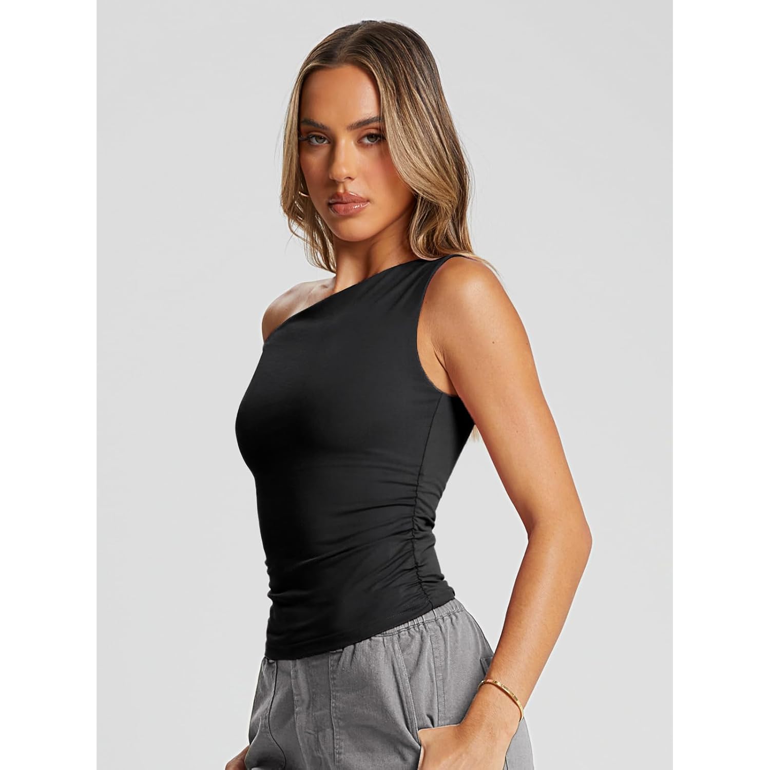 Trendy Queen Womens Summer Off The Shoulder Tops Going Out T Shirts Crop Tank Top Fashion Clothes Spring Outfits 2025