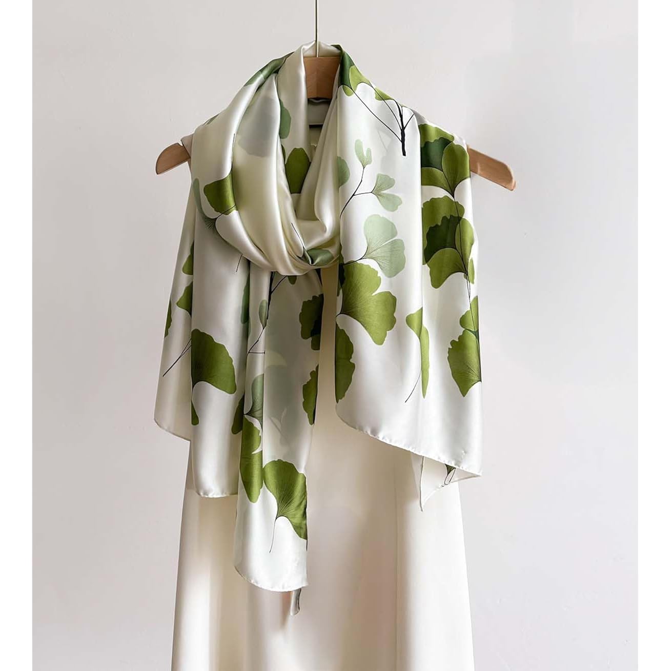 Acotavie Scarfs for Women Fashion Scarves Long Floral Pattern Scarf Headscarf Lightweight Sunscreen Shawls