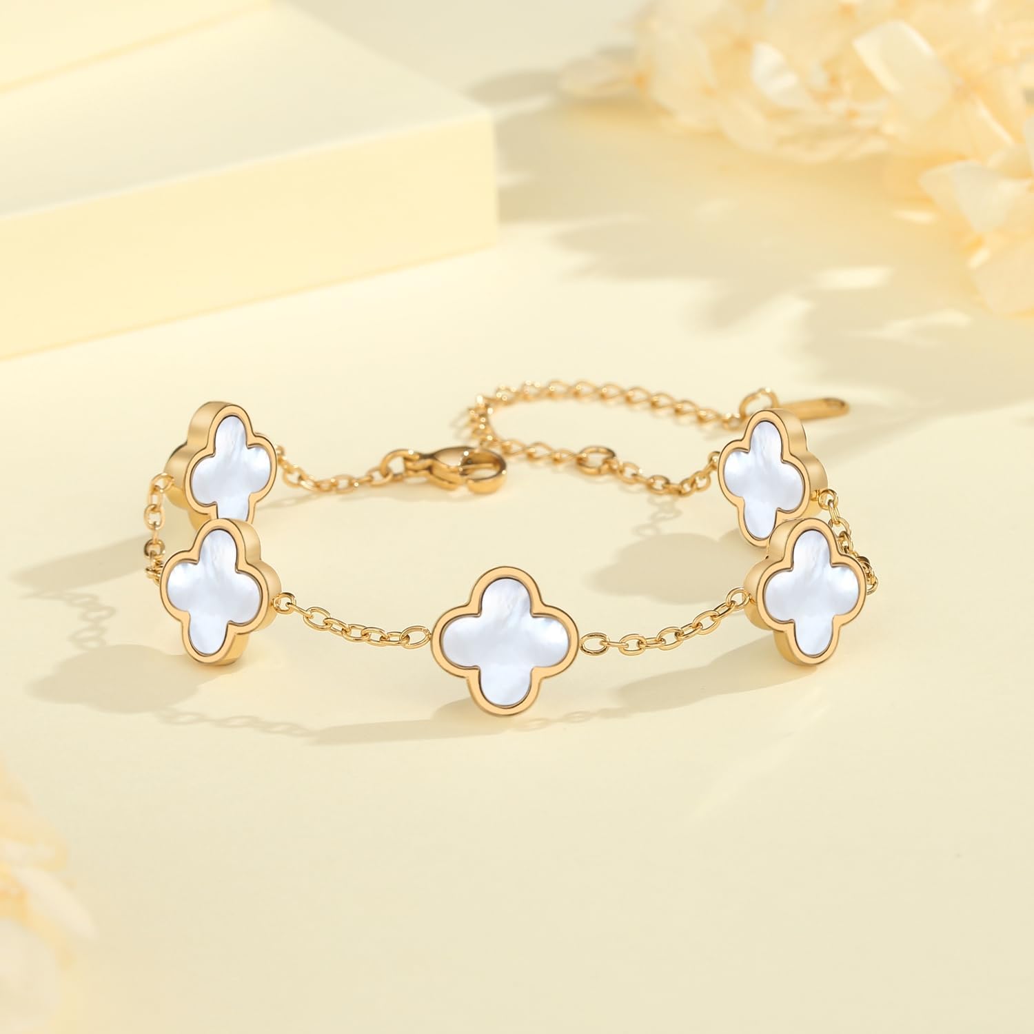 18K Gold Plated Clover Bracelet Set for Women White/Black/Gold/Silver/Green/Pink Adjustable Link Double-Sided Lucky Bracelets Trendy Bracelets Set Jewelry Gifts for Women Men