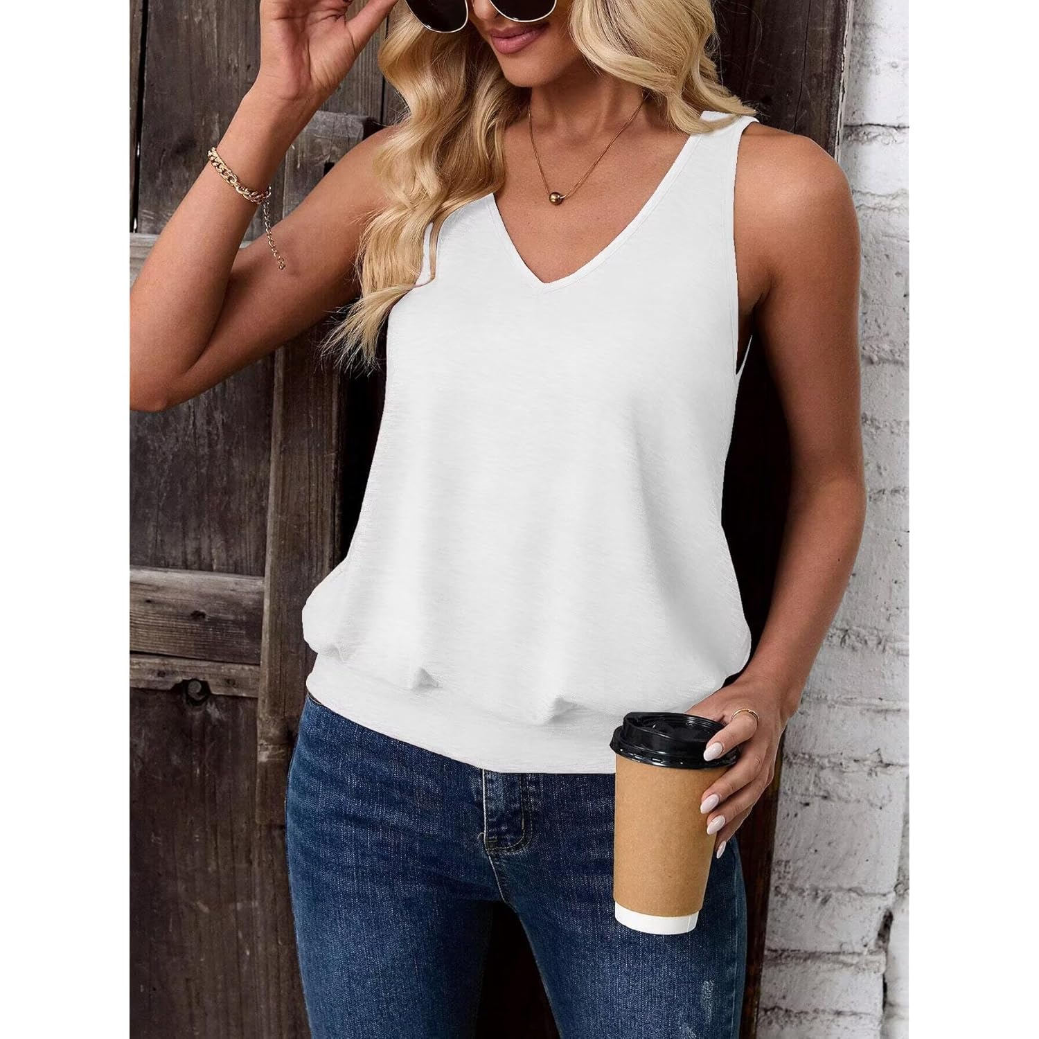 Womens Tank Tops Casual V Neck Sleeveless Summer Spring Clothes Loose Fit Cute Outfit Basic Cami 2025 Fashion Shirts