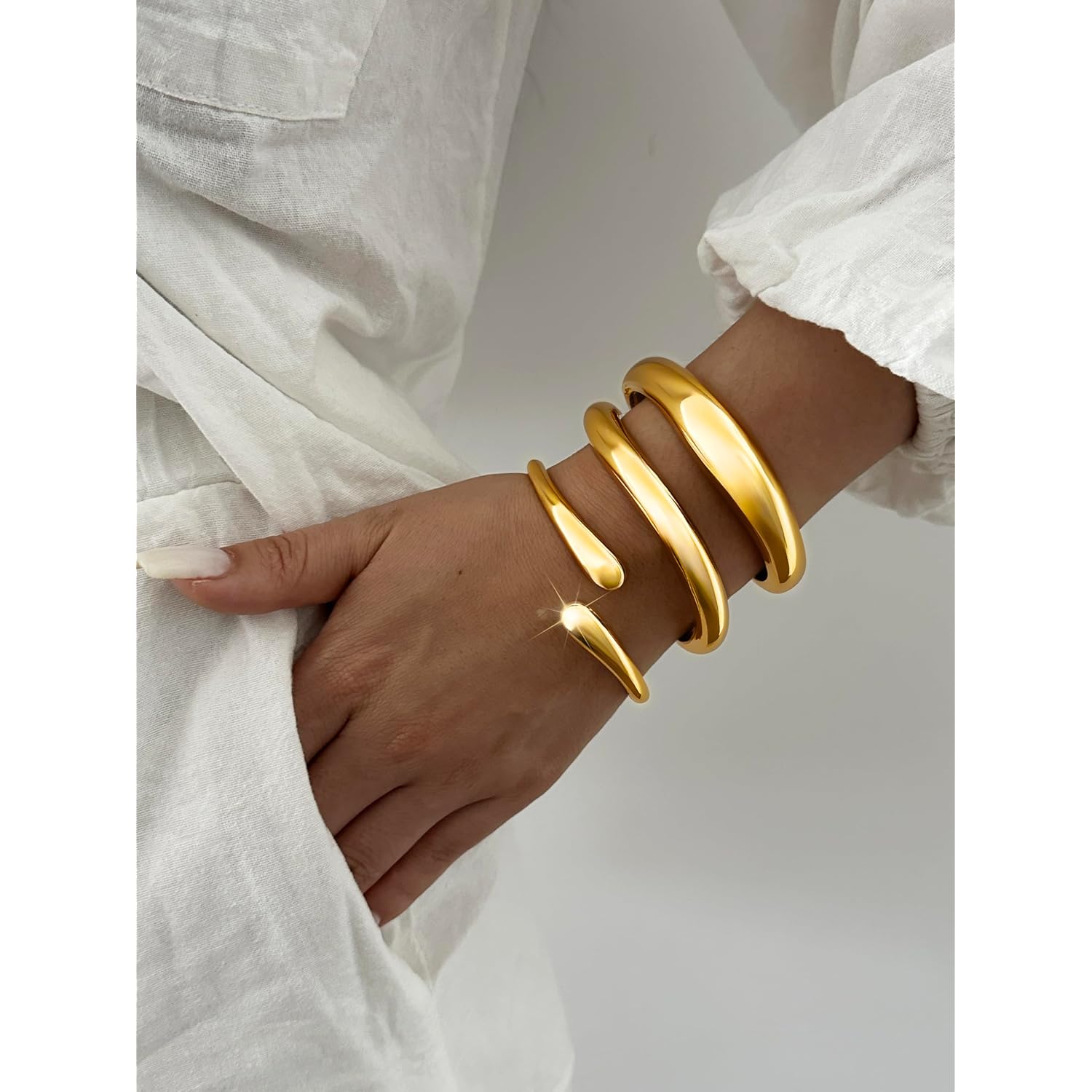 Chunky Gold Bangles for Women, 14k Gold Plated Twisted Hinged Stackable Bangle Bracelet Set, Trendy Cuff Bracelet Stack Fashion Jewelry Gifts